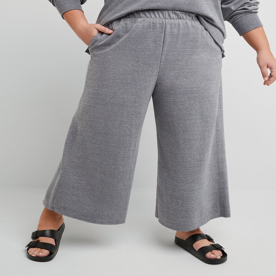 Cropped Pants Women